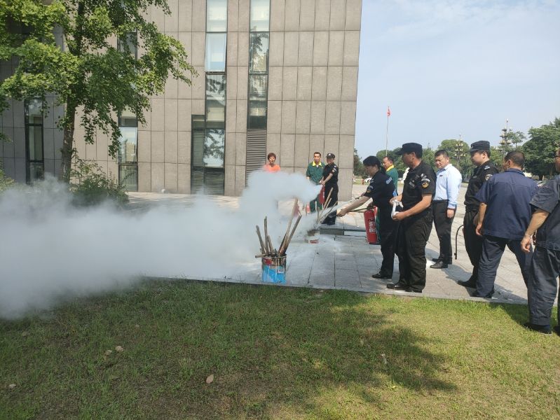 b80ef09bbaf82b98bf8065ba229110ec-sz_3158740.jpg b80ef09bbaf82b98bf8065ba229110ec-sz_3158740.jpg