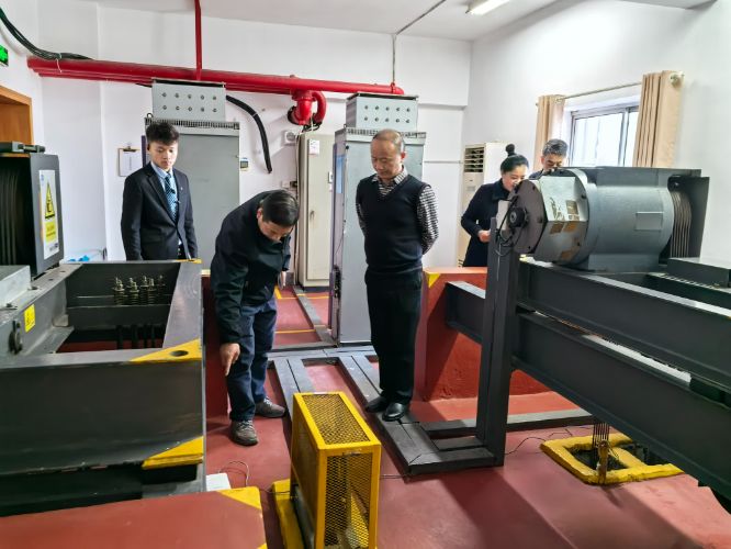 400e9a5399d3353d779b1d9be4ecfbaf-sz_2659899.jpg 400e9a5399d3353d779b1d9be4ecfbaf-sz_2659899.jpg